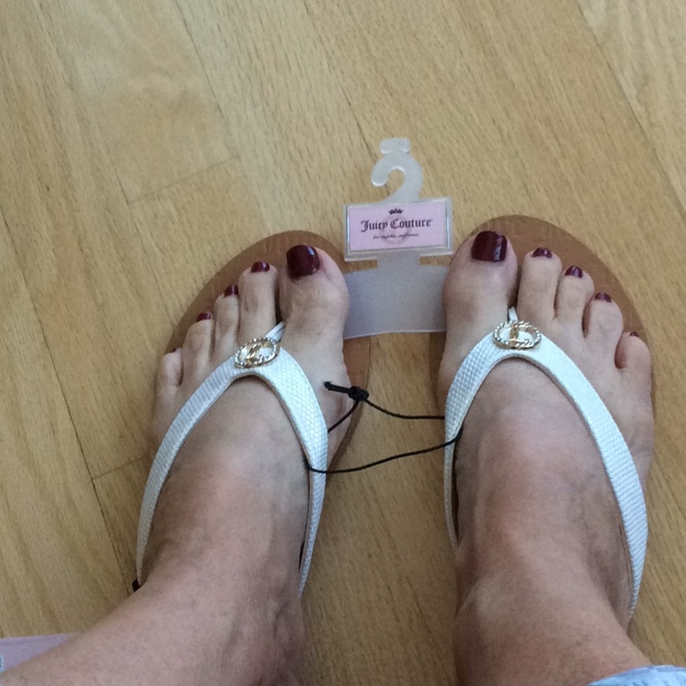 Juicy Couture flip flops